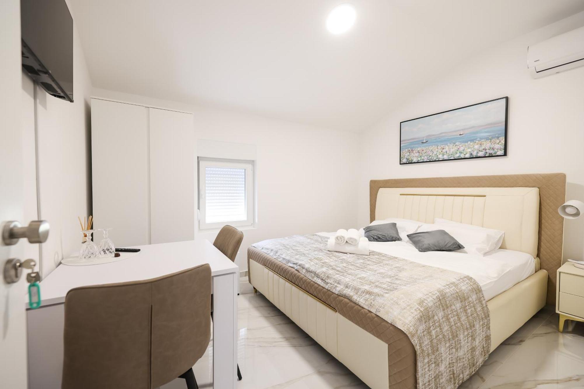 Premium Rooms Prince Zára Kültér fotó
