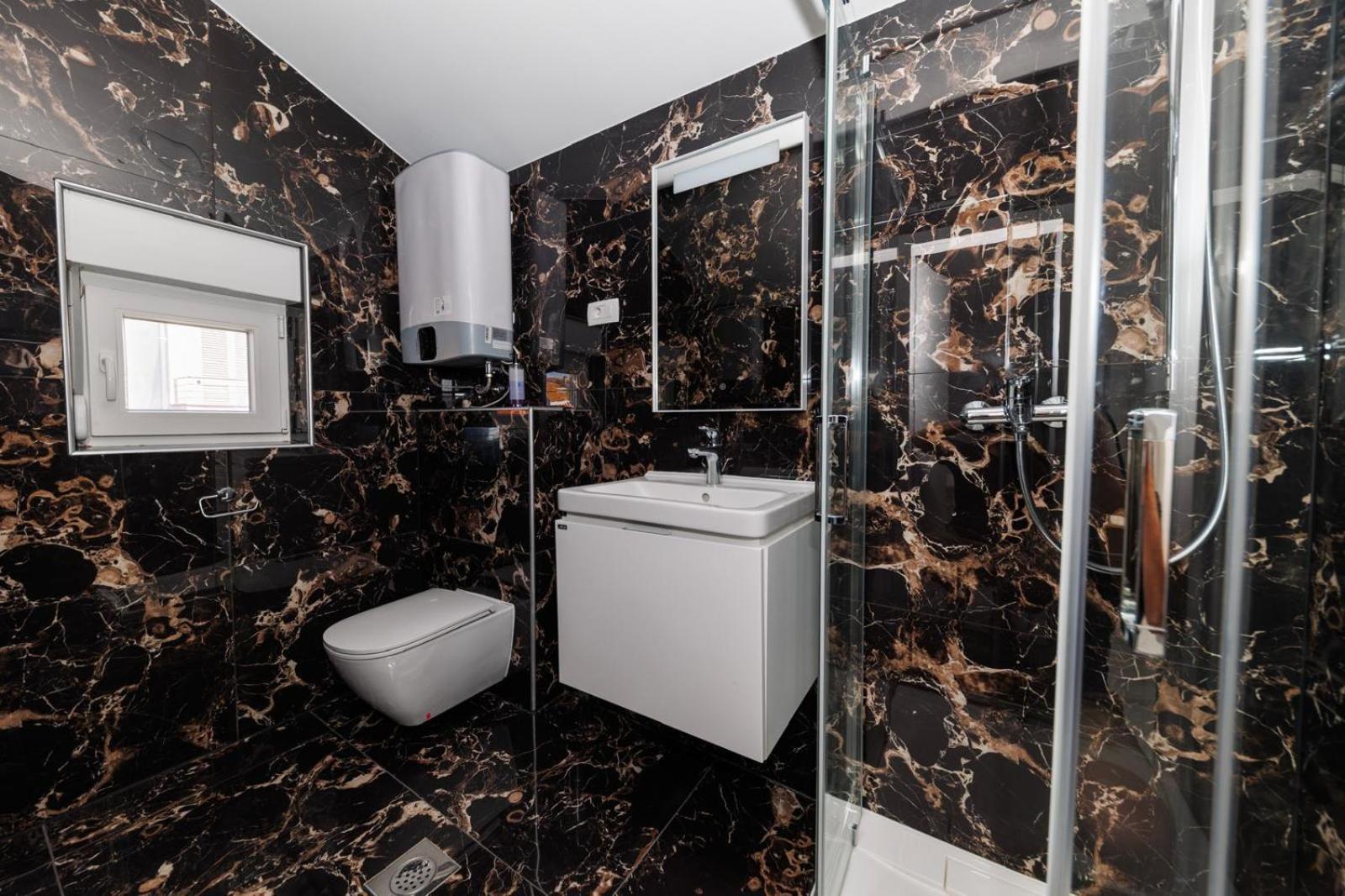 Premium Rooms Prince Zára Kültér fotó