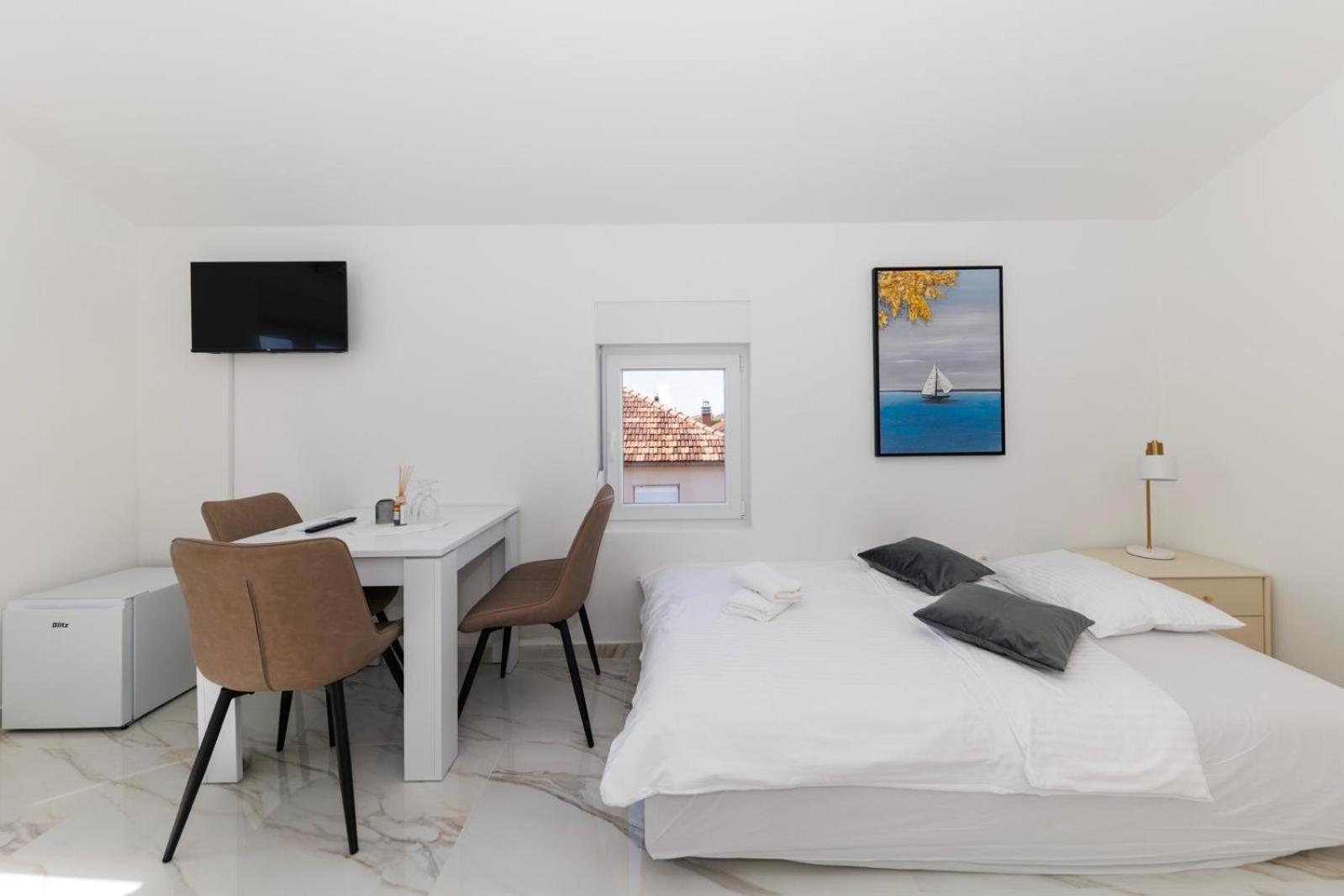 Premium Rooms Prince Zára Kültér fotó